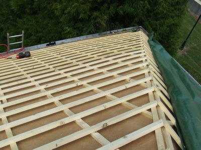 lattage toiture isolée par panneaux laine de bois