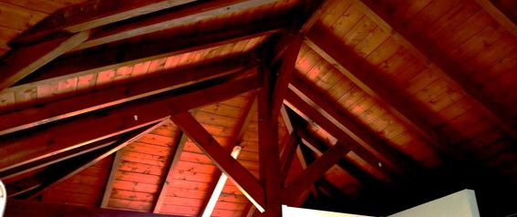 charpente traditionnelle bois exotique